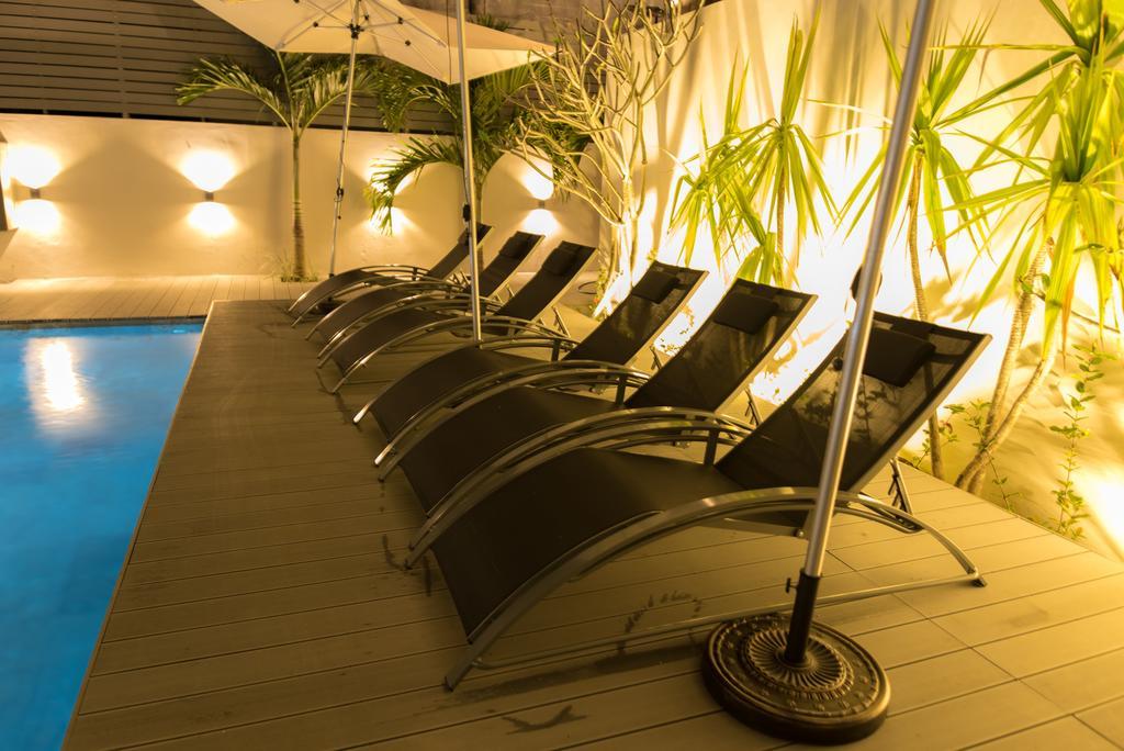 Beachcove Apartment 2 Pereybere Beach ภายนอก รูปภาพ